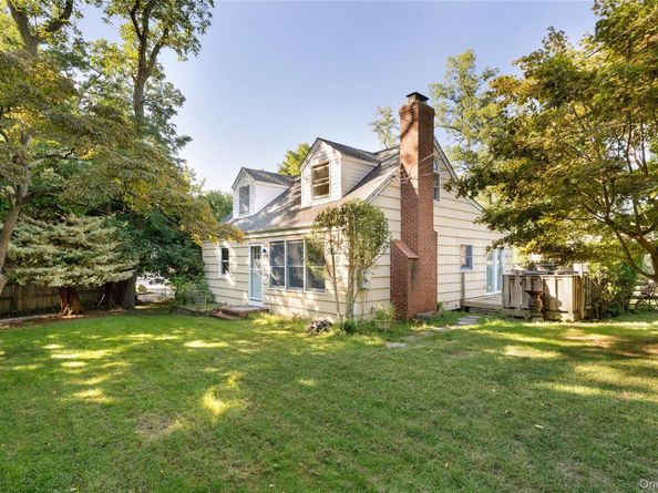4 Acacia Road, Rocky Point NY 11778