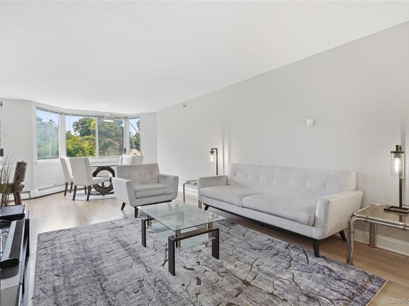 14 Nosband Avenue 3K, White Plains NY 10605