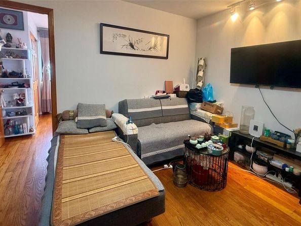 37-33 107th Street 3B, Corona NY 11368