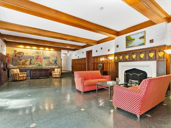 21 North Chatsworth Avenue 7H, Larchmont NY 10538