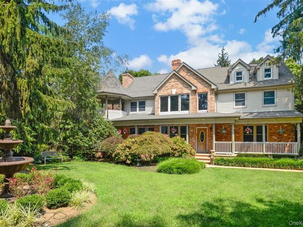 811 Canal Road, Mount Sinai NY 11766