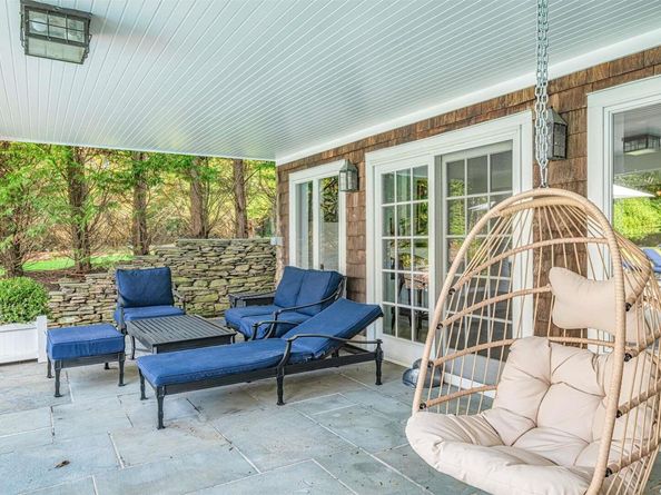 44 Ocean View Parkway, Southampton NY 11968