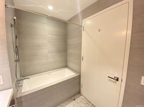 250 South Street 12G, New York (Manhattan) NY 10002