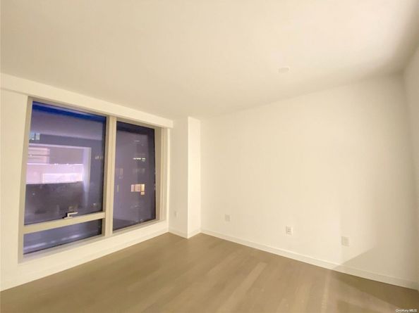 250 South Street 12G, New York (Manhattan) NY 10002