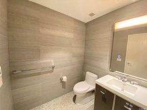 250 South Street 12G, New York (Manhattan) NY 10002