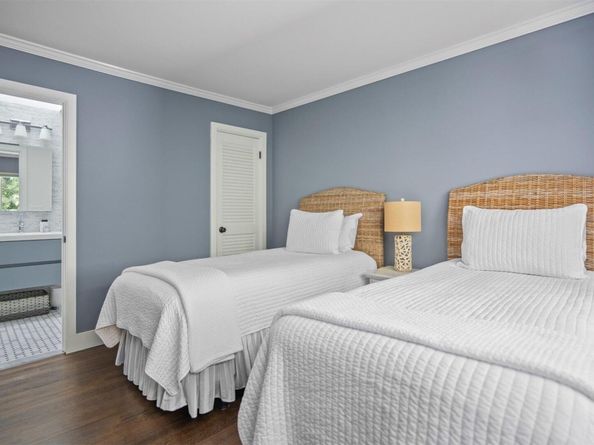3 Reed Pond Court 3, Water Mill NY 11976