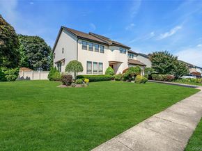 31 Daffodil Drive, Farmingdale NY 11735