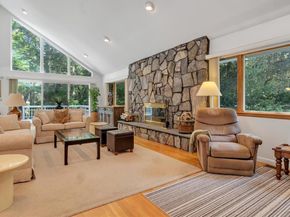 80 Inlet View E Path, East Moriches NY 11940