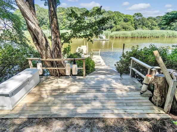 80 Inlet View E Path, East Moriches NY 11940