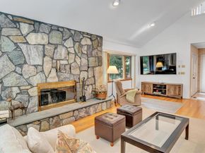 80 Inlet View E Path, East Moriches NY 11940