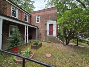 150-14 Geothals Avenue 45F, Briarwood NY 11432