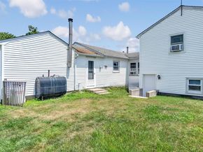 74 Foster Avenue, Hampton Bays NY 11946