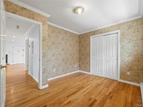 12206 25th Avenue 2A, College Point NY 11356