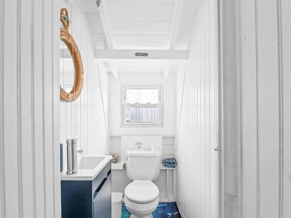 291 Cottage Walk, Ocean Beach NY 11770