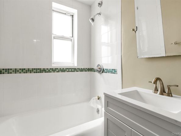 1 Sadore Lane 4T, Yonkers NY 10710