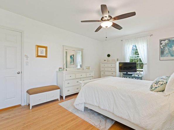 102 S Village Avenue 2B, Rockville Centre NY 11570