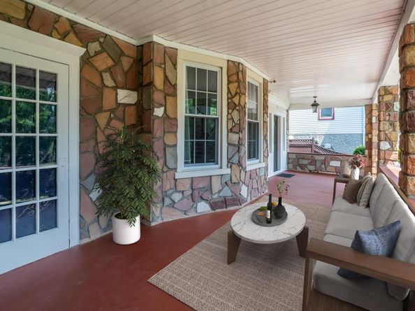 29 Brookdale Avenue, New Rochelle NY 10801