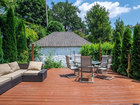 29 Brookdale Avenue, New Rochelle NY 10801
