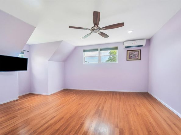 34 Harlem Avenue, Medford NY 11763