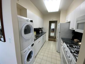 27010 Grand Central Parkway 19A, Floral Park NY 11005