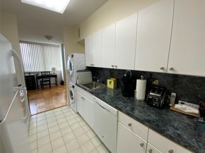 27010 Grand Central Parkway 19A, Floral Park NY 11005