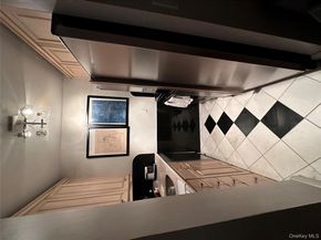 6 Birchwood Court 3H, Mineola NY 11501