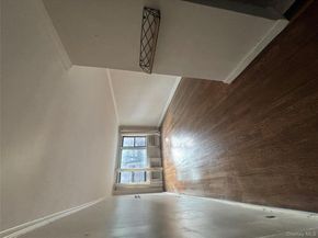 6 Birchwood Court 3H, Mineola NY 11501