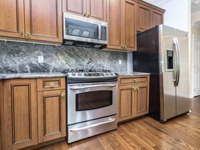 195 Pond View Drive CA0208, Port Washington NY 11050