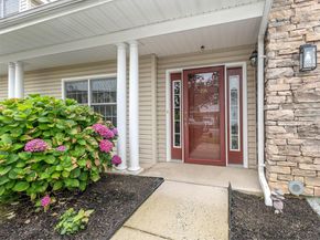 195 Pond View Drive CA0208, Port Washington NY 11050