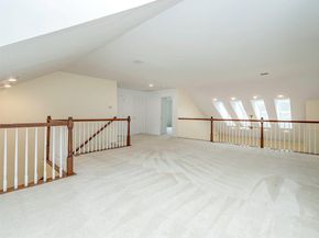 195 Pond View Drive CA0208, Port Washington NY 11050