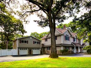 97 Chestnut Street, Mount Sinai NY 11766