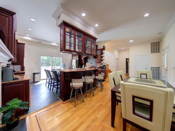 97 Chestnut Street, Mount Sinai NY 11766