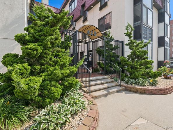 425 Shore Road 1A, Long Beach NY 11561