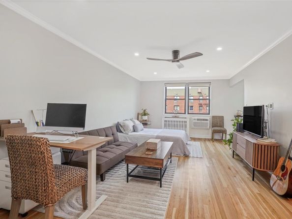 86-29 155th Avenue 5N, Howard Beach NY 11414