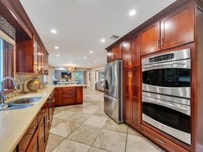 4 2nd Street, Woodbury NY 11797