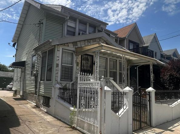 57 Bulwer Place, Brooklyn NY 11207