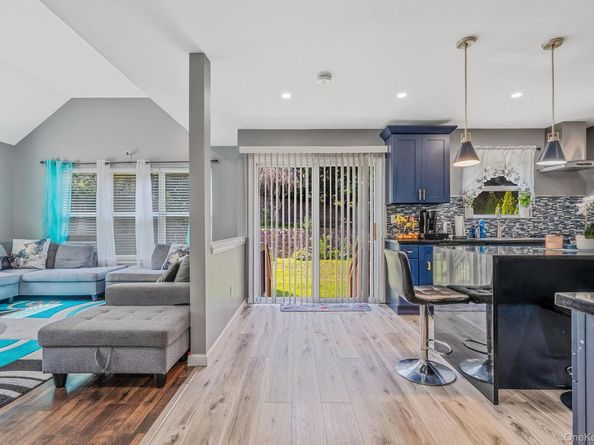 11 Gladysz Way, Port Jefferson NY 11777