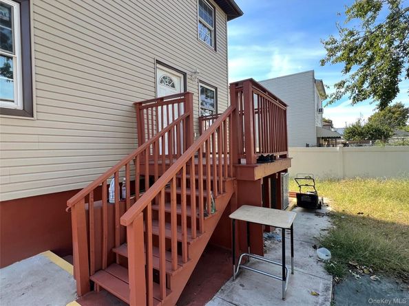 15333 119th Road, Jamaica NY 11434