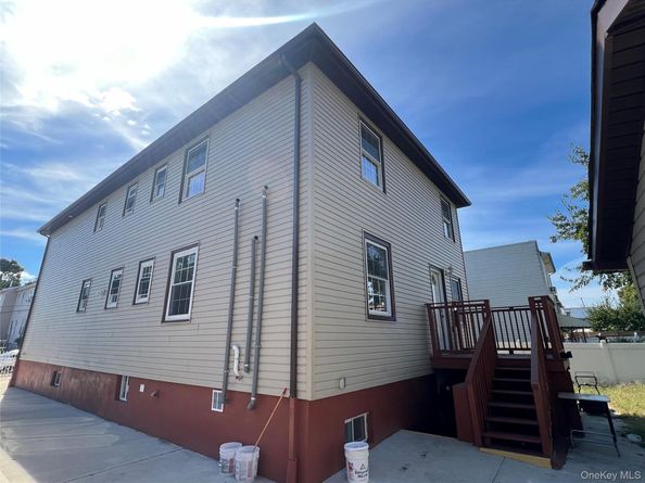 15333 119th Road, Jamaica NY 11434