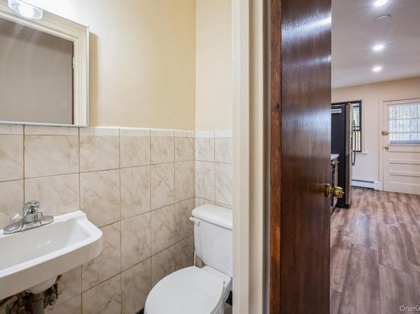 1149 East 219th Street, Bronx NY 10469