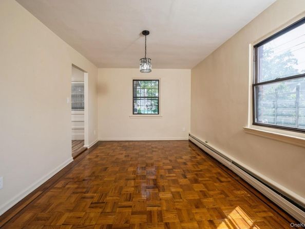 1149 East 219th Street, Bronx NY 10469