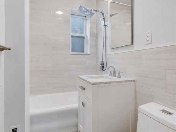 45-14 43rd Street 3E, Sunnyside NY 11104