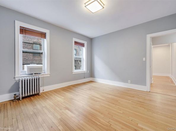 45-14 43rd Street 3E, Sunnyside NY 11104