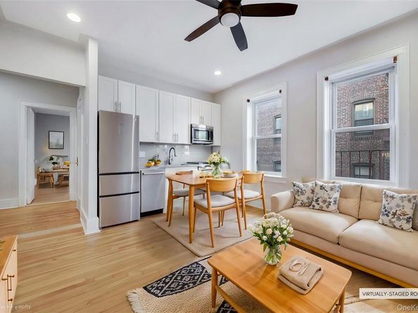 45-14 43rd Street 3E, Sunnyside NY 11104