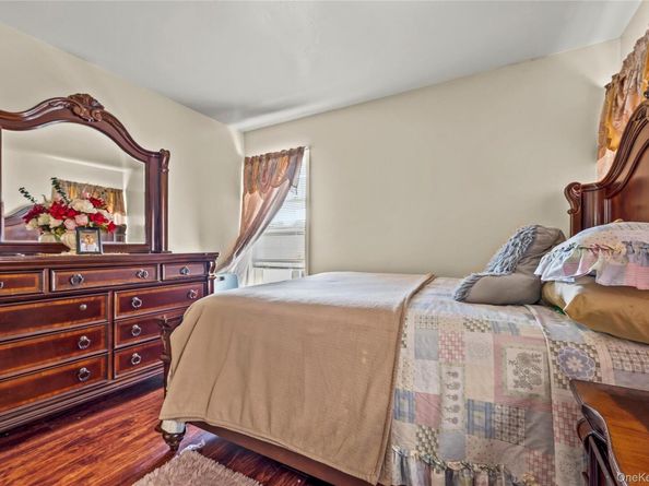 200 Lowndes Avenue A, Huntington NY 11746