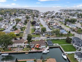 5 Canal Road, Massapequa NY 11758