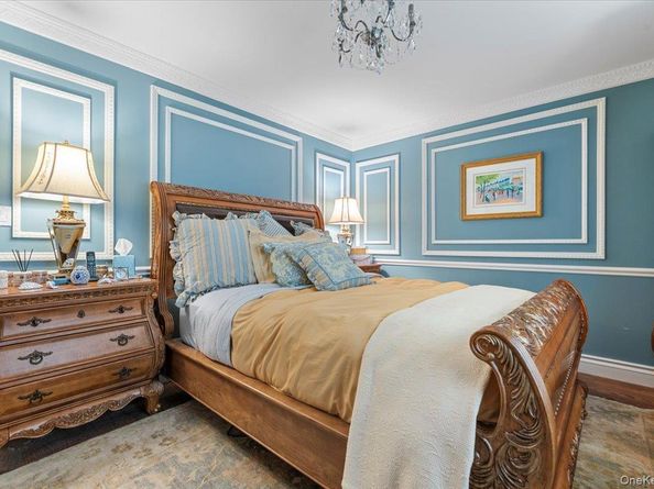 5 Canal Road, Massapequa NY 11758