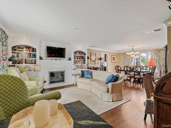 5 Canal Road, Massapequa NY 11758