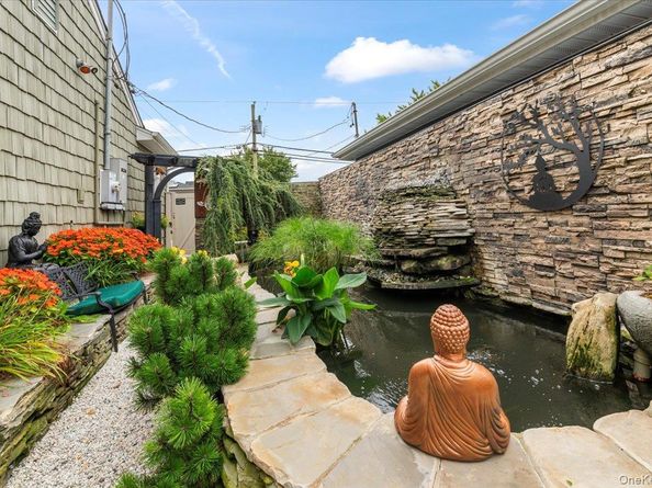 5 Canal Road, Massapequa NY 11758