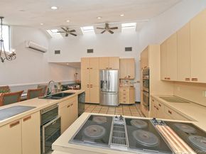 105 Roxton Road, Plainview NY 11803